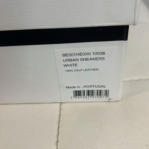 Givenchy Urban White Sneakers 100% calf leather Size 38 - Picture 3 of 7